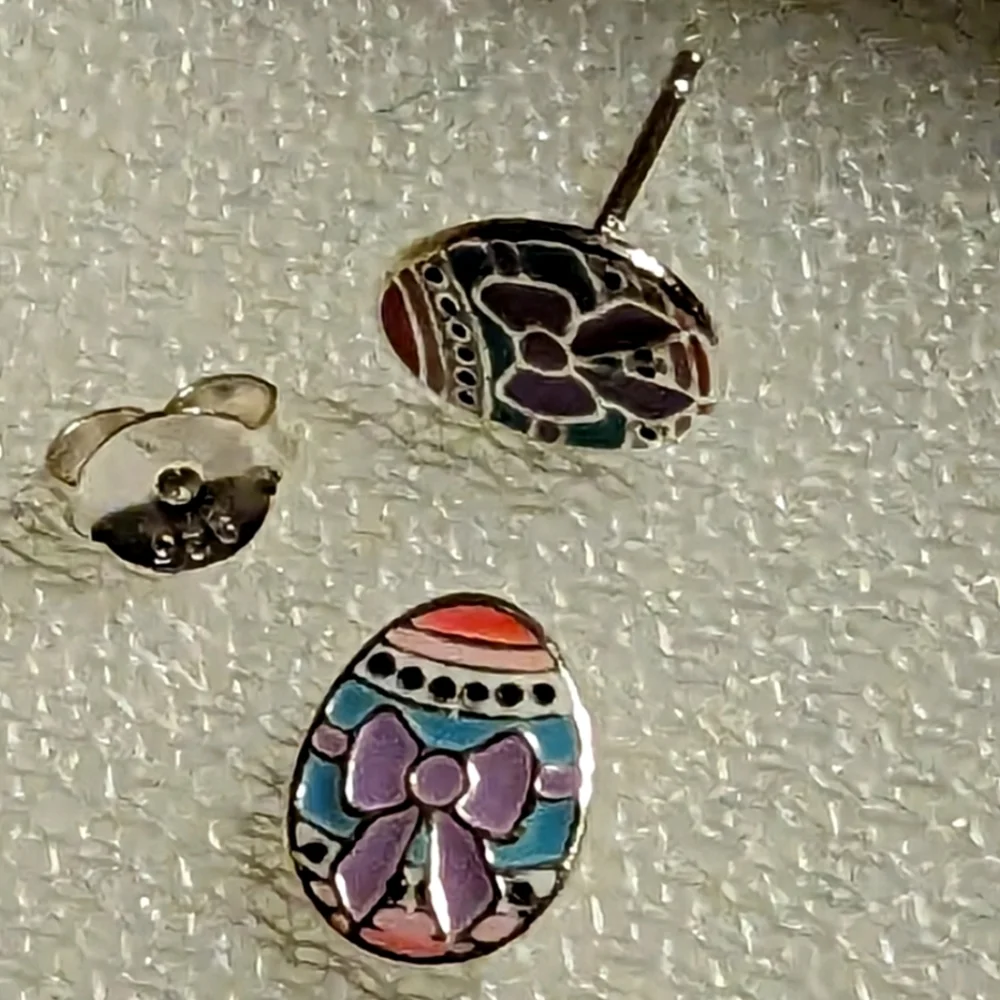 Sterling silver Easter egg earrings NWT